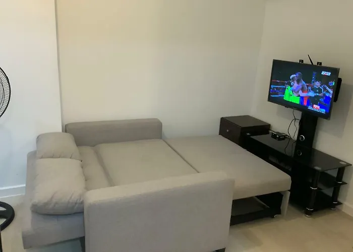 Aparthotel Azure Urban Residences @peterhouse Place 6 Person Max. Manila