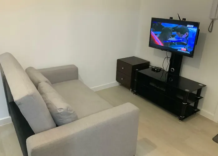 Azure Urban Residences @peterhouse Place 6 Person Max. * Manila