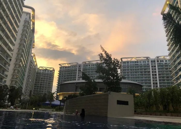 Azure Urban Residences @peterhouse Place 6 Person Max. *